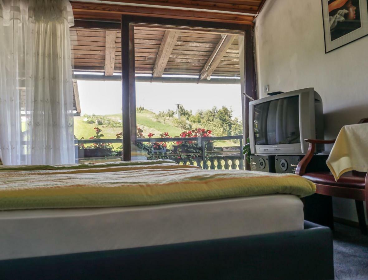 Guest House Beli Kamen Vojsko 외부 사진